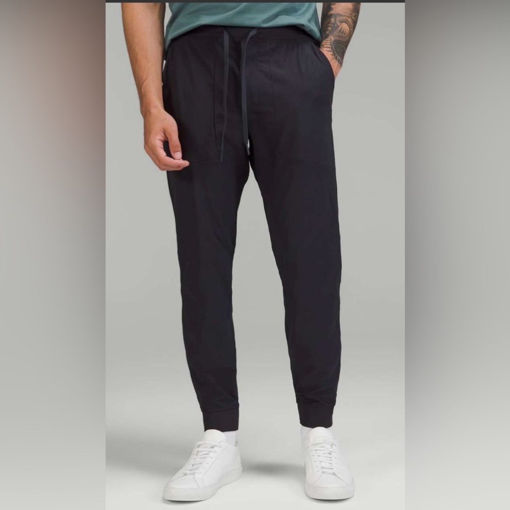NWOT Lululemon ABC Jogger *Warpstreme Obsidian